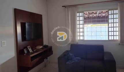Casa para venda em Jardim Bi-centenário de 130.00m² com 3 Quartos, 1 Suite e 4 Garagens