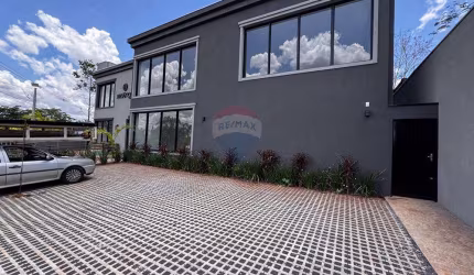 Imóvel Comercial para alugar em Vila Do Golf de 247.00m² com 5 Garagens