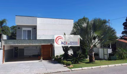 Casa de Condomínio para venda em Vila Verde de 550.00m² com 3 Quartos, 3 Suites e 4 Garagens