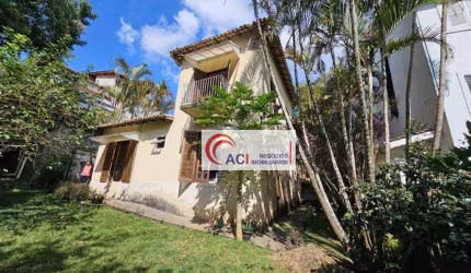 Casa de Condomínio para venda em Vila Verde de 240.00m² com 3 Quartos, 1 Suite e 4 Garagens