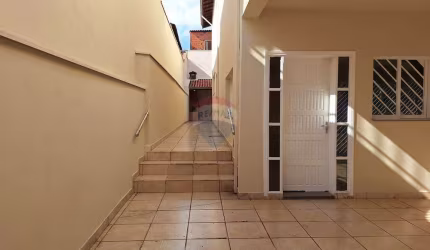 Sobrado para venda em Loteamento Santa Rosa de 274.37m² com 4 Quartos, 4 Suites e 4 Garagens