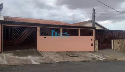 Casa para venda em Jardim Santa Lúcia de 300.00m² com 3 Quartos e 6 Garagens