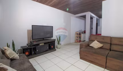 Casa para venda em Ipanema Ville de 86.37m² com 2 Quartos, 1 Suite e 2 Garagens
