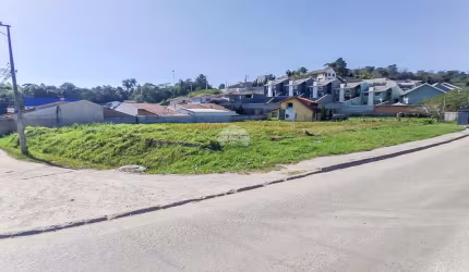 Terreno para venda em Embu de 150.00m²