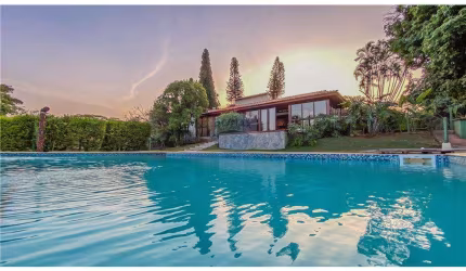 Casa para venda em Condomínio Quinta Da Boa Vista de 643.25m² com 4 Quartos, 1 Suite e 20 Garagens