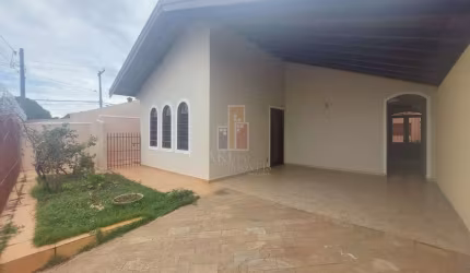 Casa para venda em Vila Nova Santa Luzia de 180.00m² com 3 Quartos, 1 Suite e 4 Garagens