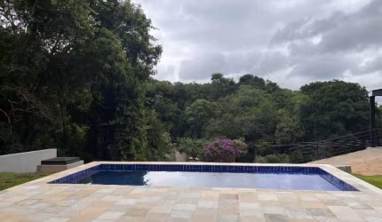 Chácara para venda em Residencial Village Morro Alto de 315.00m² com 4 Quartos, 4 Suites e 4 Garagens