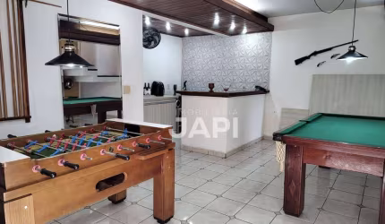 Casa para venda em Jardim Paulista I de 297.00m² com 3 Quartos, 1 Suite e 4 Garagens