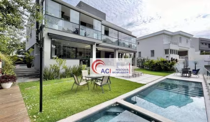 Casa de Condomínio para venda em Granja Viana de 513.00m² com 4 Quartos, 4 Suites e 4 Garagens