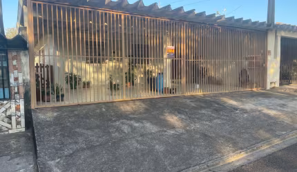 Casa para venda em Jardim Emicol de 200.00m² com 3 Quartos, 1 Suite e 4 Garagens