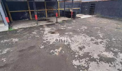 Terreno para alugar em Jundiapeba de 655.00m²