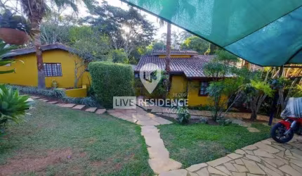 Casa para venda em Recanto Dos Pássaros de 246.00m² com 2 Quartos, 1 Suite e 3 Garagens