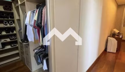 Cobertura para venda em Savassi de 410.00m² com 4 Quartos, 1 Suite e 3 Garagens