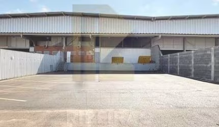 Galpão / Depósito / Armazém para alugar em Recreio Anhangüera de 900.00m²