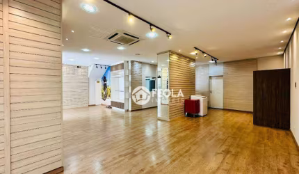 Casa para venda em Mollon de 297.00m² com 3 Quartos, 1 Suite e 2 Garagens