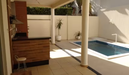 Casa para alugar em Parque Residencial Villa Dos Inglezes de 270.00m² com 3 Quartos, 3 Suites e 4 Garagens