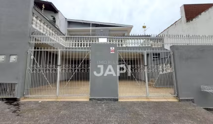 Casa para alugar em Vila Hortolândia de 209.00m² com 3 Quartos, 1 Suite e 4 Garagens
