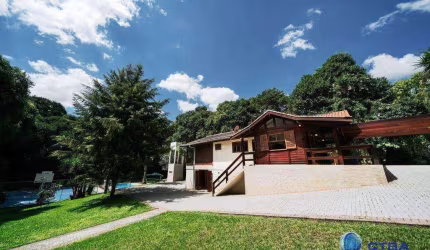 Casa para venda em Orleans de 243.00m² com 4 Quartos e 12 Garagens
