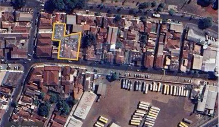 Lote / Terreno para venda em Vila Virgínia de 313.00m² com 15 Garagens