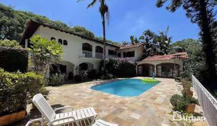 Casa de Condomínio para venda em Granja Viana- Villa Vianna de 542.00m² com 4 Quartos, 2 Suites e 6 Garagens