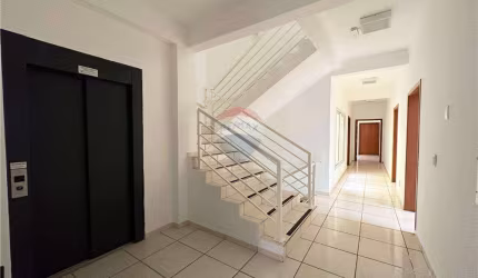 Sala Comercial para venda em Jardim Sumaré de 660.00m² com 10 Garagens