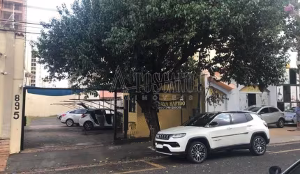 Prédio Comercial para venda em Centro de 236.00m² com 3 Quartos e 15 Garagens