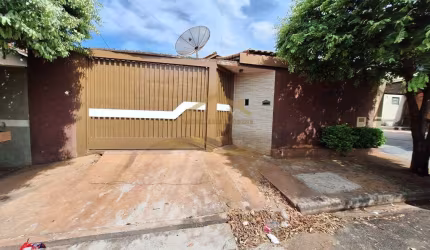 Casa para venda em Jardim Arroyo de 100.00m² com 2 Quartos e 3 Garagens
