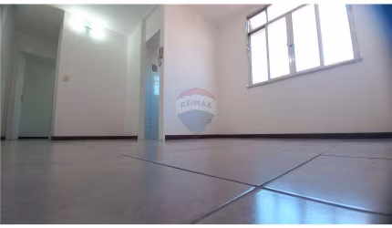 Apartamento para alugar em Cocotá de 38.00m² com 1 Quarto e 1 Garagem