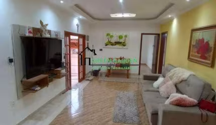Casa para venda em VILA RICA de 186.00m² com 4 Quartos, 1 Suite e 3 Garagens