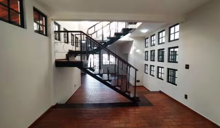 Casa de Condomínio para venda em Cidade Universitária de 350.00m² com 4 Quartos e 4 Garagens
