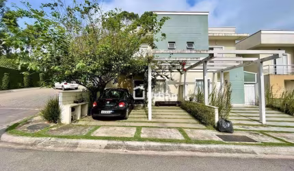 Casa de Condomínio para venda em Quebec Ville de 100.00m² com 3 Quartos, 1 Suite e 2 Garagens