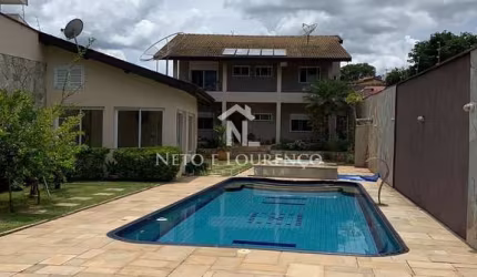 Casa para venda em Jardim Guanciale de 317.00m² com 2 Quartos, 1 Suite e 4 Garagens