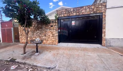 Casa para venda em Campos Elíseos de 160.00m² com 3 Quartos, 1 Suite e 1 Garagem