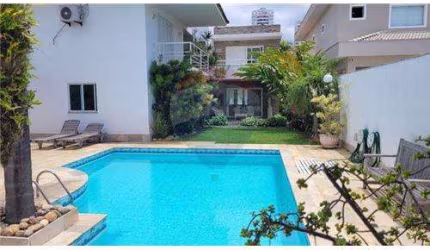 Casa para venda em Barra Da Tijuca de 504.00m² com 4 Quartos e 1 Suite