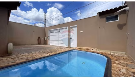 Casa para venda em Bonfim Paulista de 105.00m² com 3 Quartos, 1 Suite e 3 Garagens