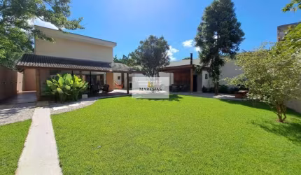 Casa para venda em Boiçucanga de 620.00m² com 3 Quartos, 3 Suites e 5 Garagens