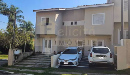 Casa para venda em Chácara Canta Galo de 123.00m² com 2 Quartos, 1 Suite e 2 Garagens