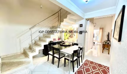 Casa para venda em Jardim Regina de 250.00m² com 4 Quartos, 2 Suites e 4 Garagens