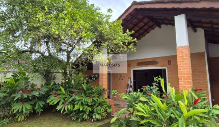 Casa para venda em Maresias de 200.00m² com 3 Quartos, 2 Suites e 3 Garagens