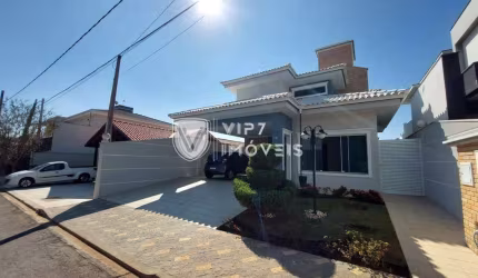 Casa para venda em Jardim Itanguá de 290.00m² com 4 Quartos, 4 Suites e 4 Garagens