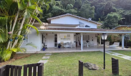 Casa para venda em Paúba de 250.00m² com 3 Quartos, 3 Suites e 3 Garagens
