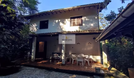 Casa para venda em Maresias de 350.00m² com 4 Quartos, 1 Suite e 4 Garagens