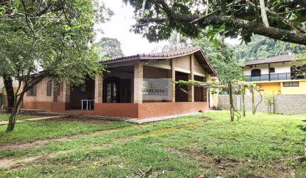 Casa para venda em Paúba de 145.00m² com 3 Quartos, 1 Suite e 5 Garagens