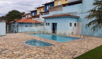 Casa para venda em Jardim São João de 74.00m² com 2 Quartos e 2 Garagens