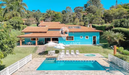 Casa para venda em Capela Do Barreiro de 319.00m² com 5 Quartos, 5 Suites e 8 Garagens