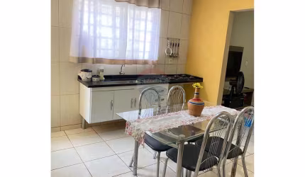 Casa para venda em Jardim José Ometto Iii de 100.00m² com 2 Quartos