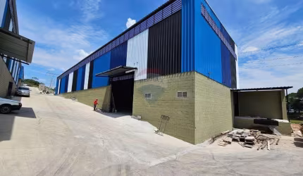 Galpão / Depósito / Armazém para alugar em Chácaras São Luís de 750.00m²