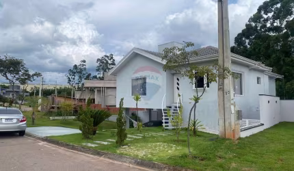 Casa de Condomínio para venda em Residencial Ibi-aram Ii de 225.00m² com 4 Quartos, 2 Suites e 2 Garagens