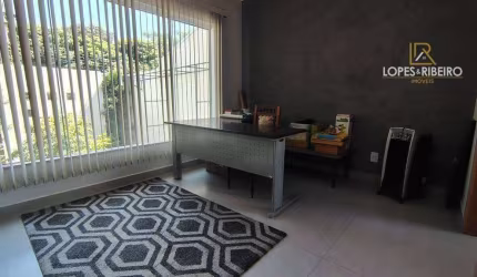 Casa para venda em Altos Do Paraíso de 200.00m² com 3 Quartos, 1 Suite e 4 Garagens
