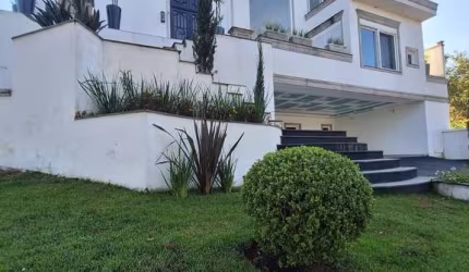 Casa para venda e aluguel em Jardim Aracy de 817.00m² com 4 Quartos, 4 Suites e 11 Garagens